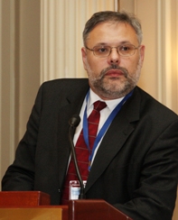 Михаил Леонидович Хазин